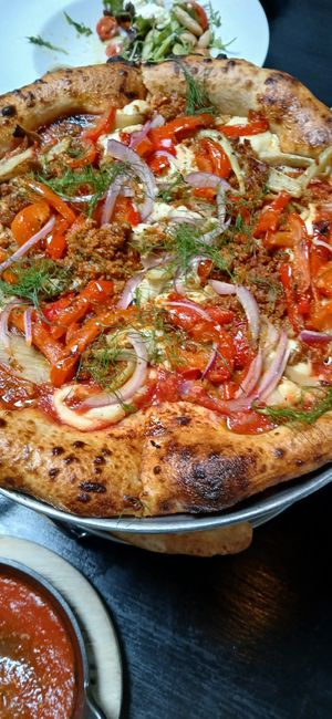 Pizza at Pura Vita in West Hollywood