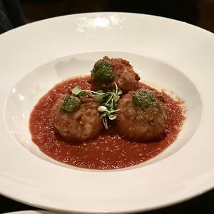 Araincni   at Pura Vita in West Hollywood