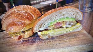 QUEEN CORNETTO
Tofu egg, shiitake bacon, cashew mozzarella, avocado, heirloom tomato, roasted garlic cashew aioli, toasted croissant 🥐   at Pura Vita in West Hollywood