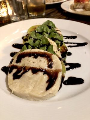 caprese salad at Pura Vita in West Hollywood