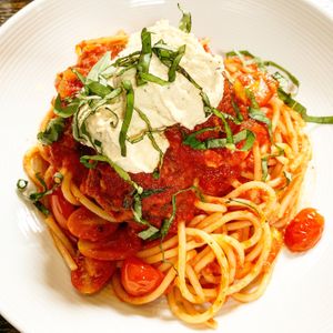 🍝 at Pura Vita in West Hollywood