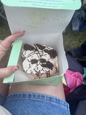 Also had the liam bae bae which was soo good too! The icing glaze was chefs kiss  at Doughnut Time - Pop Up in London