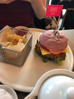  at Botanist in Tokyo