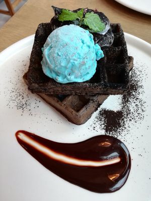 Vegan waffles with chocomint ice cream at Botanist in Tokyo