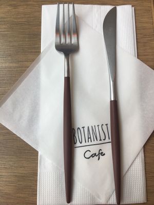 Minimalist cutlery at Botanist in Tokyo