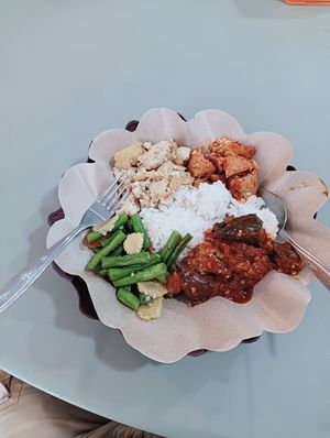  at Go Go Vege in Bogor