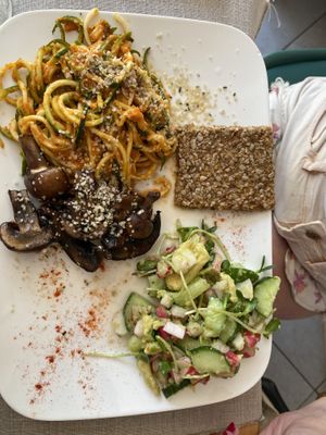   at Happy Green Food in Saint-raphael