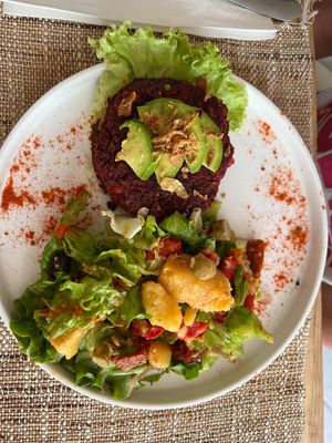   at Happy Green Food in Saint-raphael