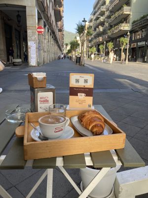 Vegan breakfast at Castorino Amore Espresso in Salerno