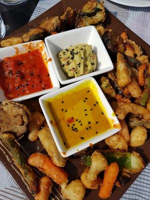 Tempura de verduras at Geltoki in Zarautz
