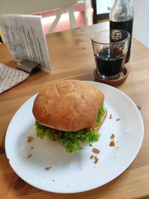 Beyond Burger. at Café Loyal in Siegburg