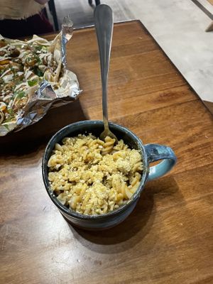 Man n’ cheese. Pretty good😄 at Heartwood - temporarily closed in Saint Charles