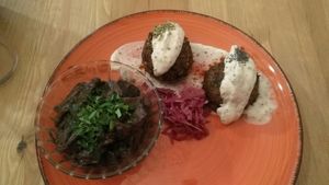 Tofu encebollado at Lo de Ponxe En El Kinto Pino in Valencia