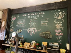 Interior board, so pretty 🤩  at Lo de Ponxe En El Kinto Pino in Valencia