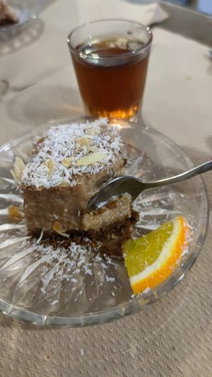 Postres deliciosos at Lo de Ponxe En El Kinto Pino in Valencia