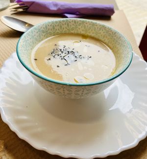 Crème Sopa 🌟  at Lo de Ponxe En El Kinto Pino in Valencia