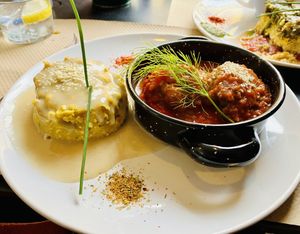 🌟🌟🌟🌟🌟  at Lo de Ponxe En El Kinto Pino in Valencia