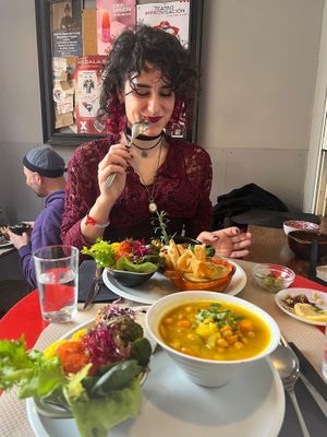  at Lo de Ponxe En El Kinto Pino in Valencia