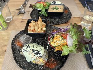 Platos variados  at Lo de Ponxe En El Kinto Pino in Valencia