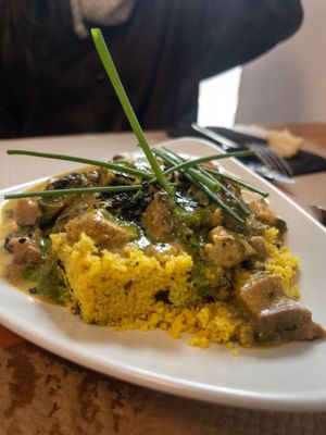   at Lo de Ponxe En El Kinto Pino in Valencia