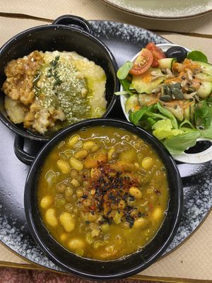   at Lo de Ponxe En El Kinto Pino in Valencia