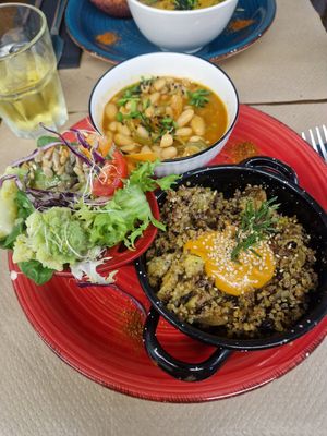  at Lo de Ponxe En El Kinto Pino in Valencia