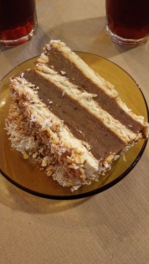 Tarta de cereales y café at Lo de Ponxe En El Kinto Pino in Valencia