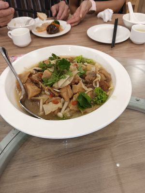 Herbal monkeyhead mushroom at Yes Natural Restaurant 悦意坊 in Central Singapore