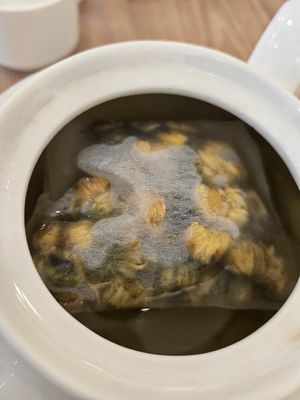 Chrysanthemum Tea ~ 1/4/24 at Yes Natural Restaurant 悦意坊 in Central Singapore