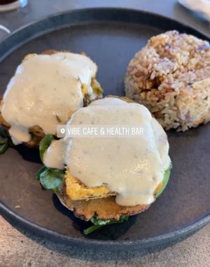 Vegan eggs Benedict - 3/5 stars ⭐️  at Vibe in Hilo