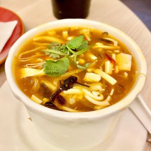 Sour and spicy soup at Eight Treasures Vegetarian 八宝素食馆 in Central Singapore