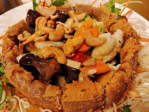 Fragrant Yam Ring 佛钵飘香 at Eight Treasures Vegetarian 八宝素食馆 in Central Singapore