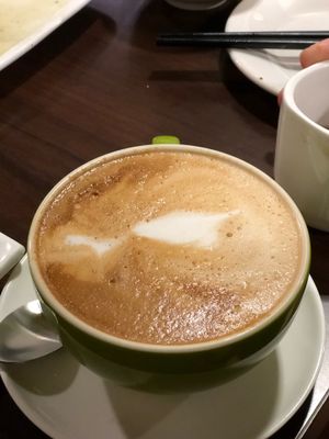 Caffe latte soy at Eight Treasures Vegetarian 八宝素食馆 in Central Singapore
