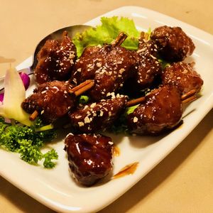 Marmite ‘chicken’ at Eight Treasures Vegetarian 八宝素食馆 in Central Singapore