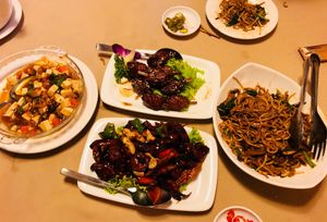 Marmite ‘chicken’, Gongbao Monkey Head mushroom, Mapo Tofu, eefu noodles at Eight Treasures Vegetarian 八宝素食馆 in Central Singapore