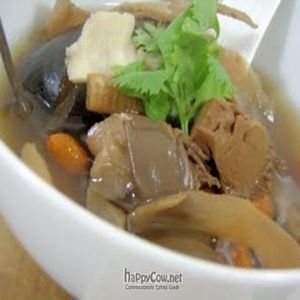  at Eight Treasures Vegetarian 八宝素食馆 in Central Singapore