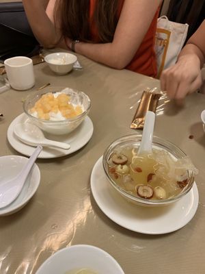 Coconut honeydew shaved ice and hot Cheng tng at Eight Treasures Vegetarian 八宝素食馆 in Central Singapore