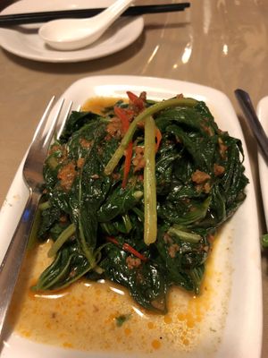 Sambal sweet potato leaves at Eight Treasures Vegetarian 八宝素食馆 in Central Singapore