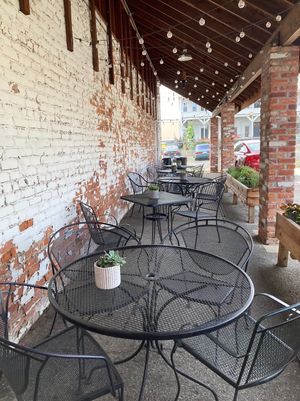 Exterior seating  at Leaf and Seed in Toledo
