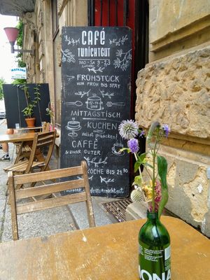 Beautiful at Café Tunichtgut in Leipzig