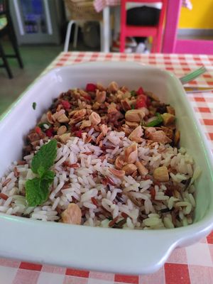 Spicy rice with almond at La Verduleria in Tenerife