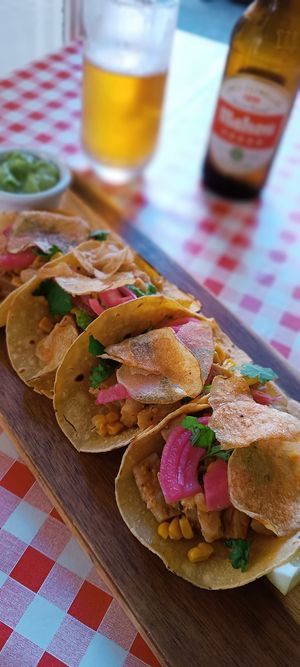 Tacos veganos, ricos, ricos... at La Verduleria in Tenerife