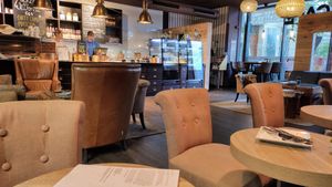 Tolle Einrichtung at Coffee House in Salzburg