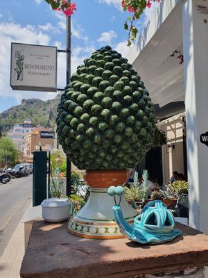 Entrance at Rosmarino in Taormina