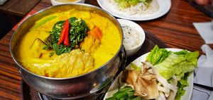 Curry hotpot at Xīn Huā SùShí Guǎn 心花素食館 in Hengchun