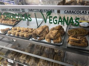 Vegan bakery  at Pasteleria Conchin in Valencia