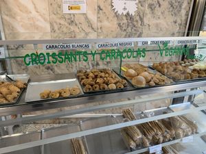 Display  at Pasteleria Conchin in Valencia