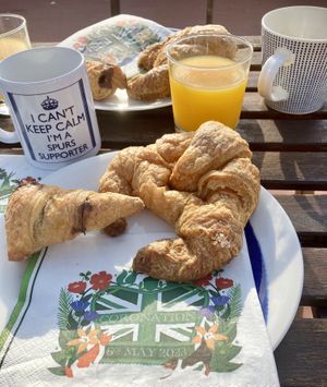 Breakfast fit for a King! (Kane)  at Pasteleria Conchin in Valencia