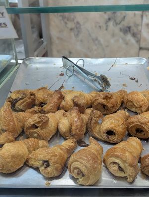 The jewel in the crown: vegan mini chocolate croissants at Pasteleria Conchin in Valencia