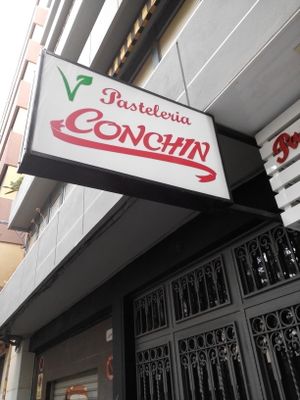 Pasteleria Conchin. Delicious vegan options at Pasteleria Conchin in Valencia